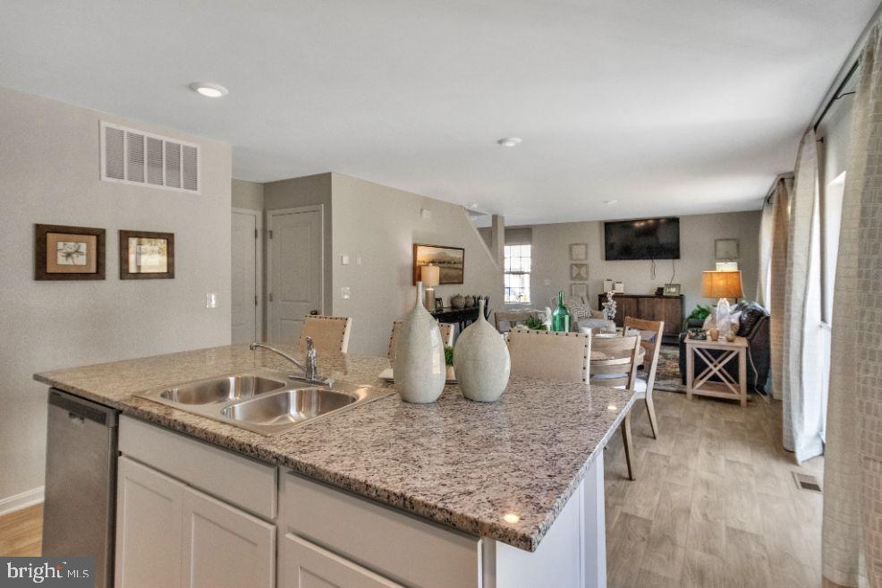 MAGNOLIA SPRINGS - Residential