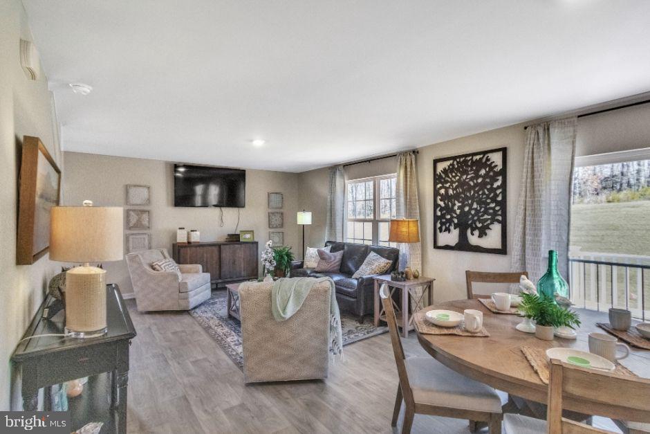 MAGNOLIA SPRINGS - Residential