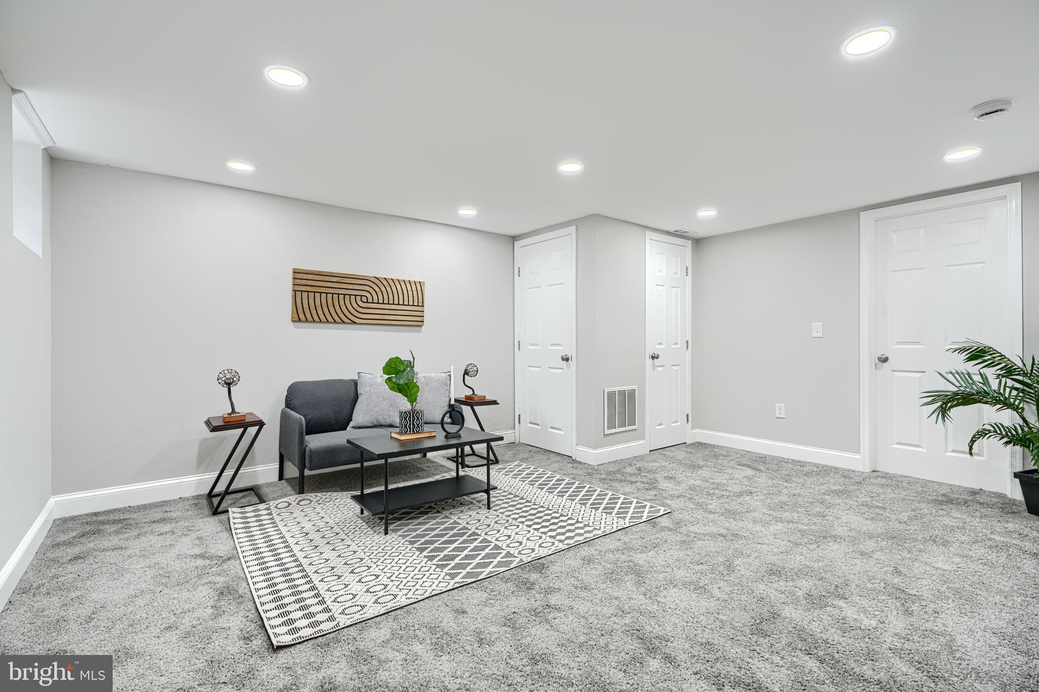 FOREST PARK - Residential