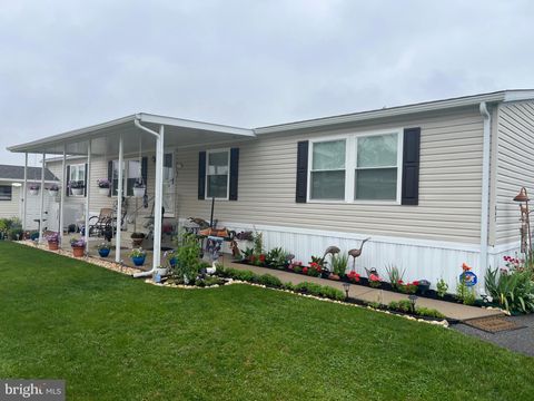 647 LILAC DRIVE NEW PROVIDENCE PA 17560