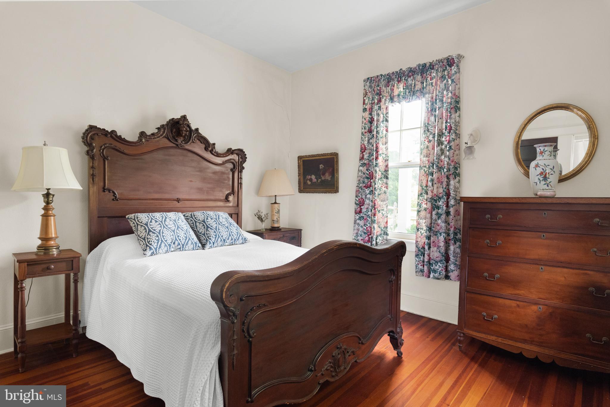 WIMBLEDON FARMS - Residential