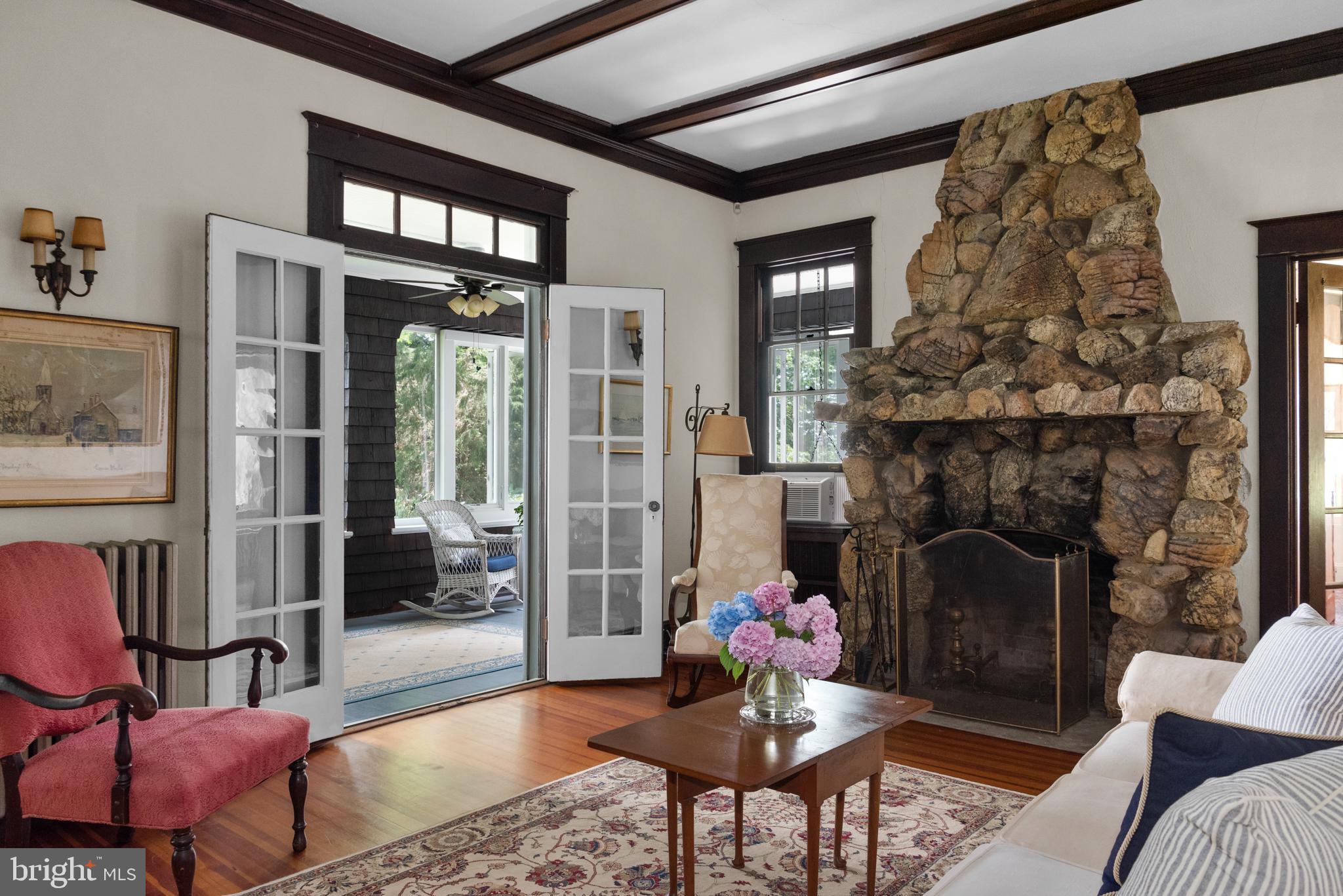 WIMBLEDON FARMS - Residential