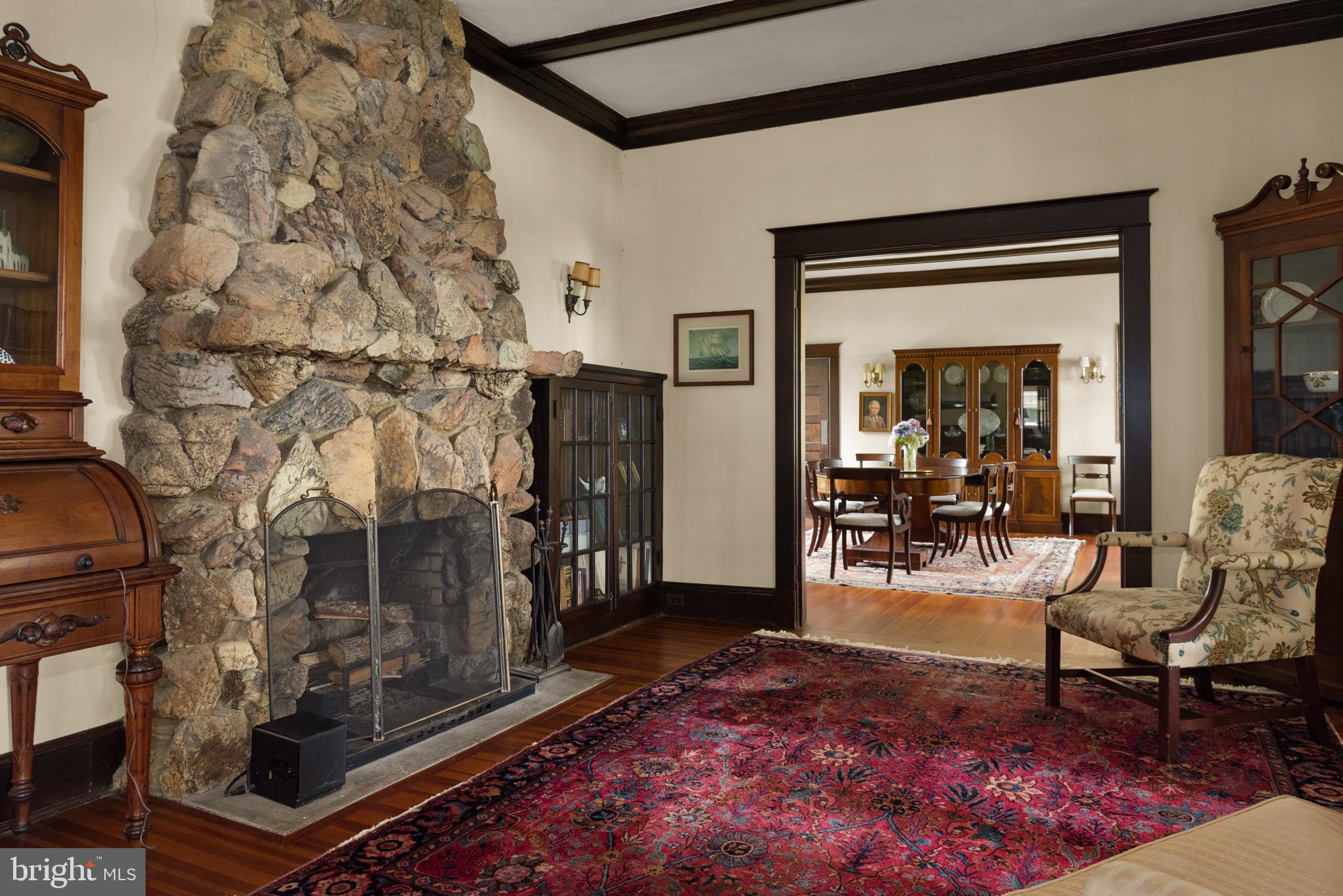 WIMBLEDON FARMS - Residential