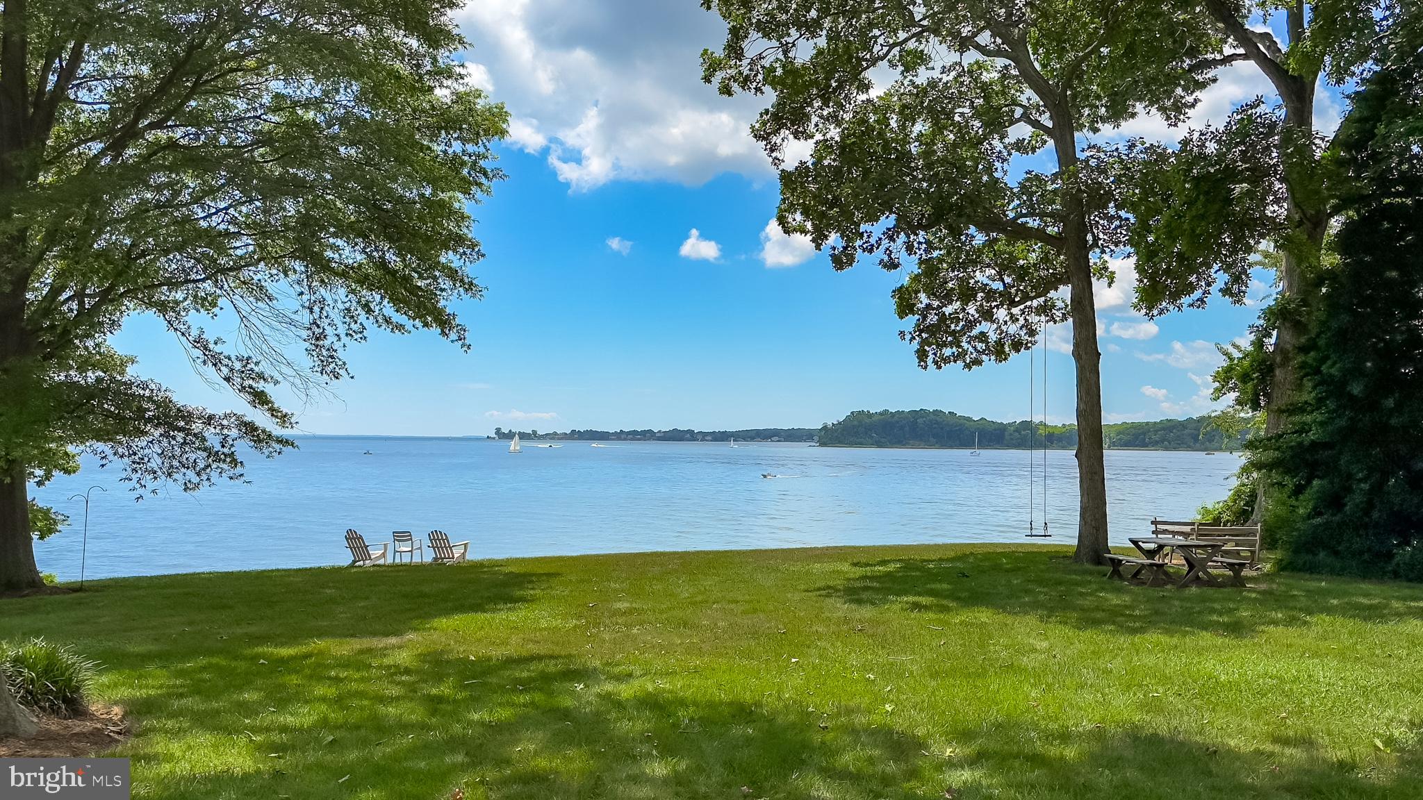 WIMBLEDON FARMS - Residential