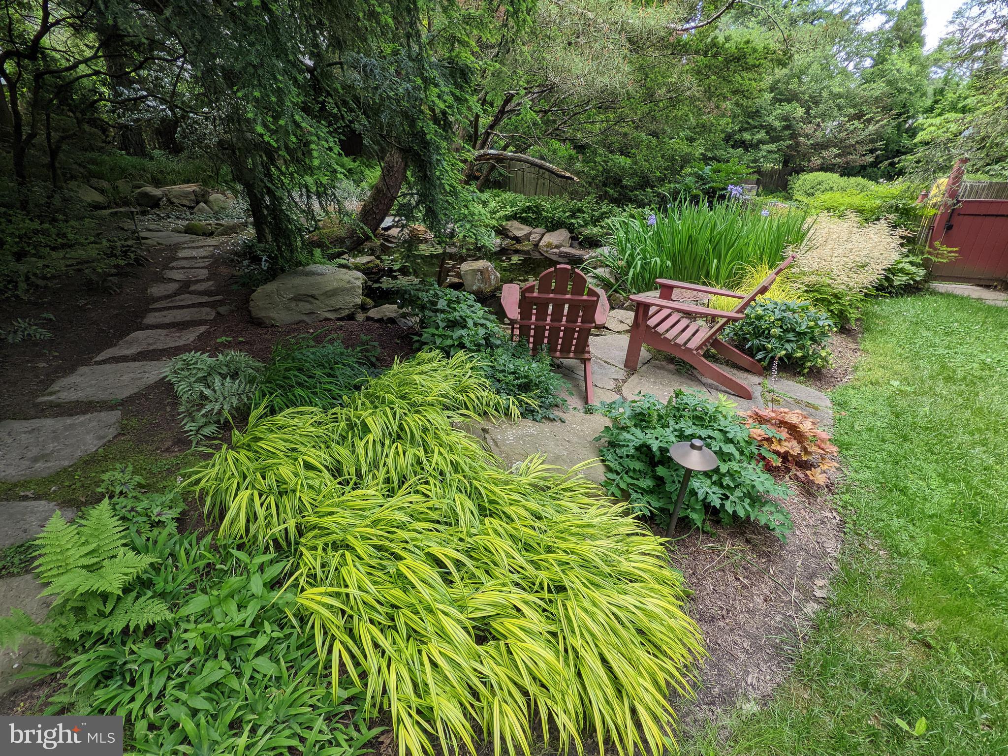 CHESTNUT HILL - Residential