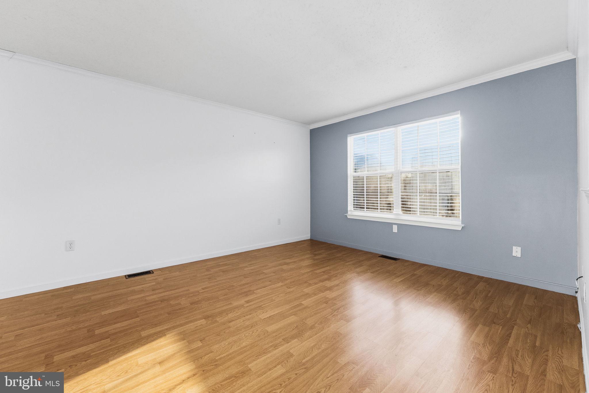 BELLWETHER MANOR - Residential