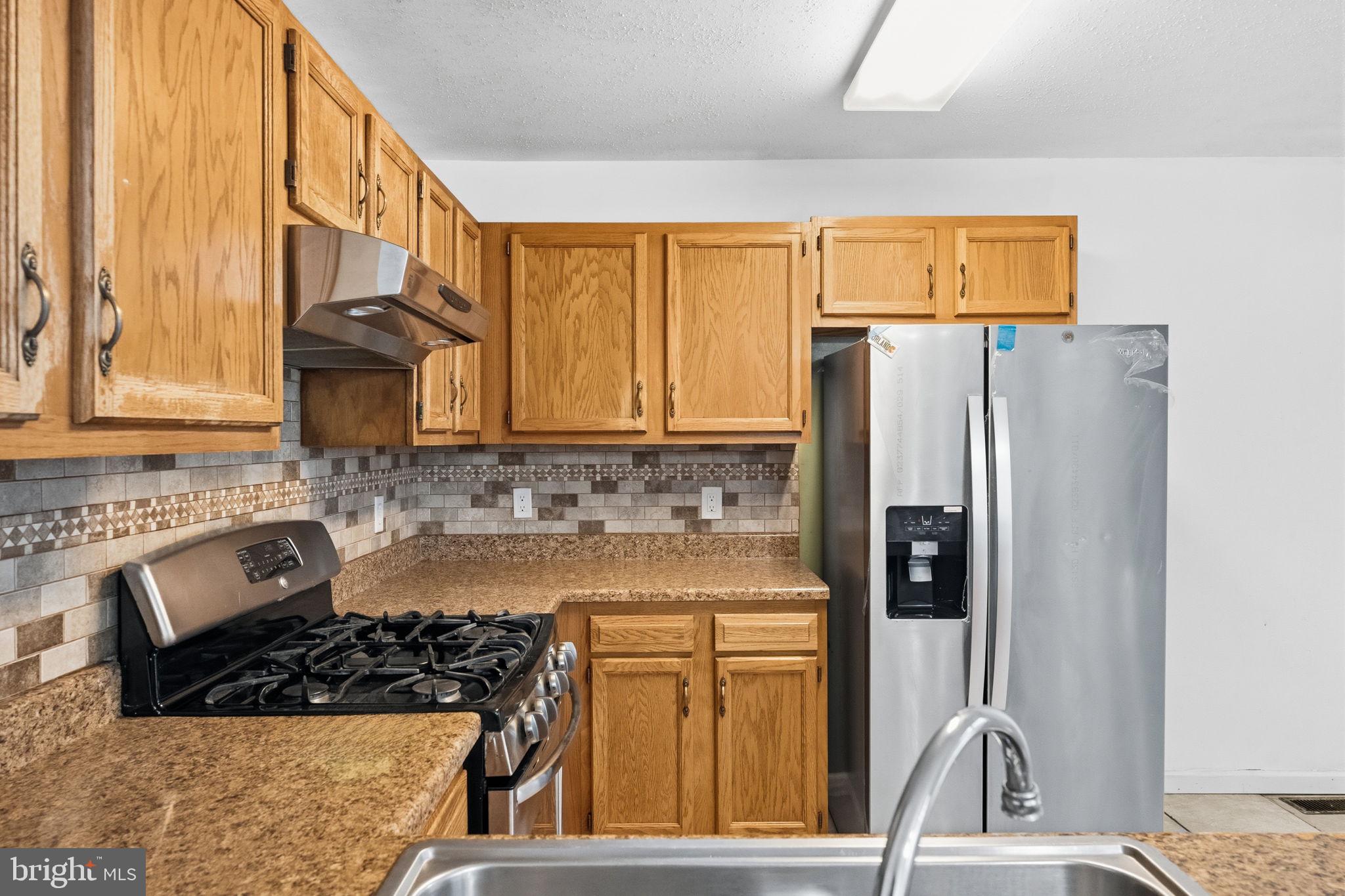 BELLWETHER MANOR - Residential