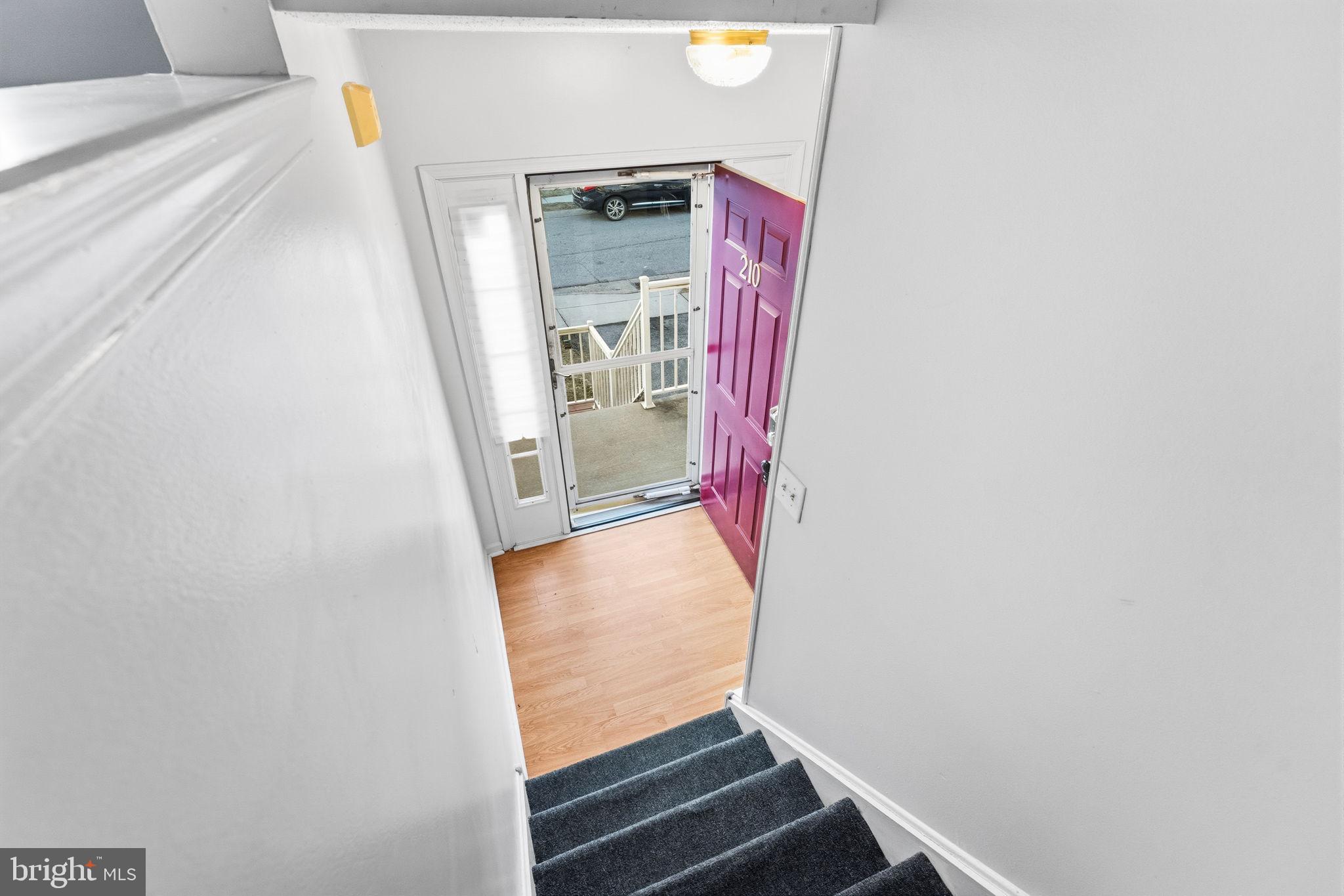 BELLWETHER MANOR - Residential