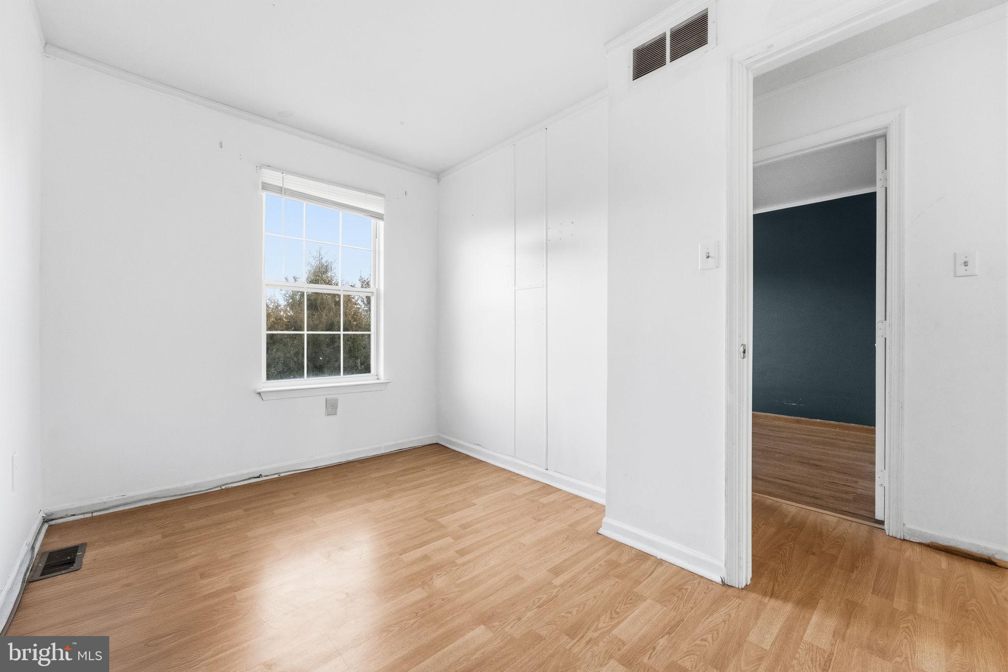 BELLWETHER MANOR - Residential