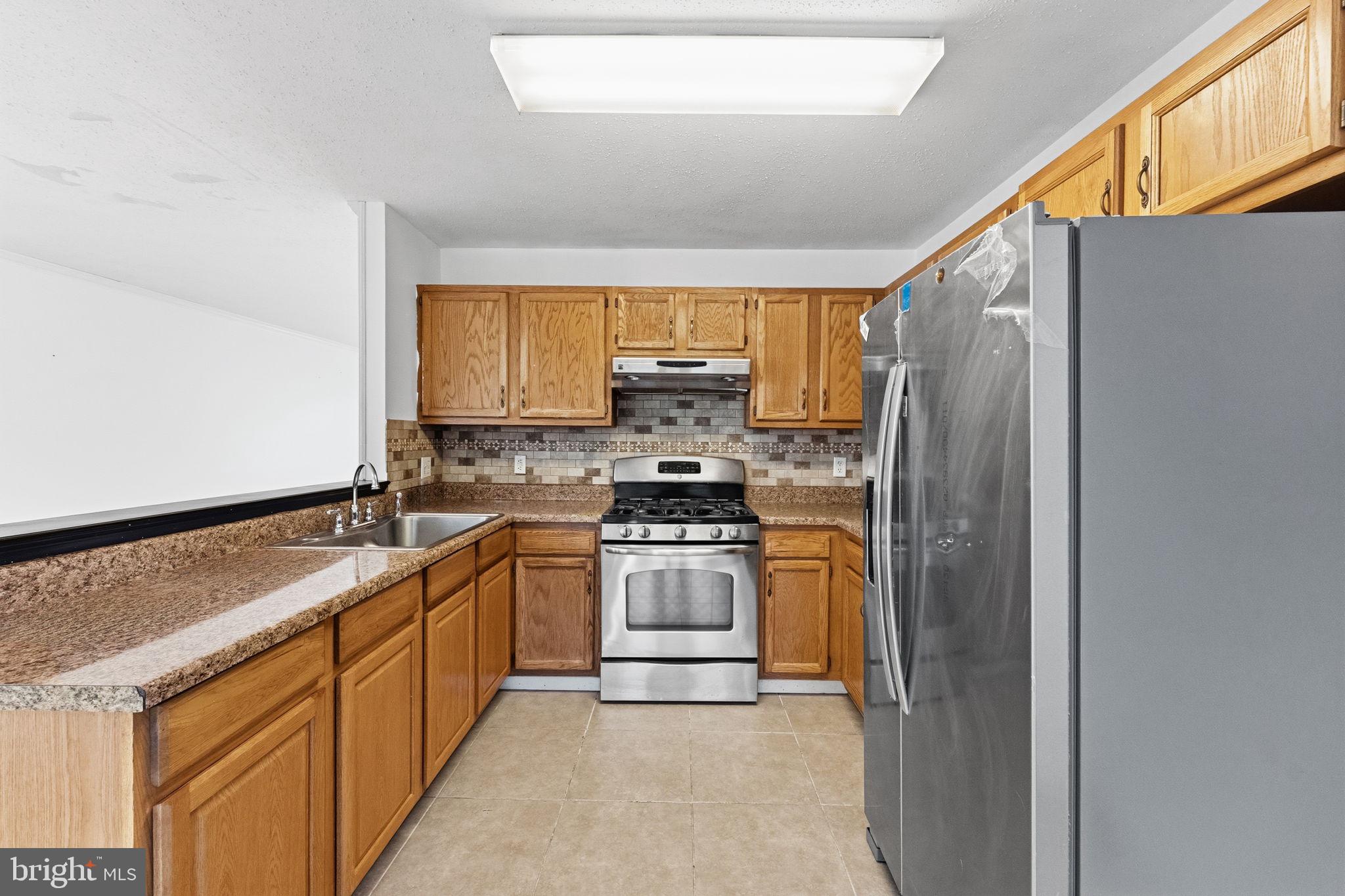 BELLWETHER MANOR - Residential