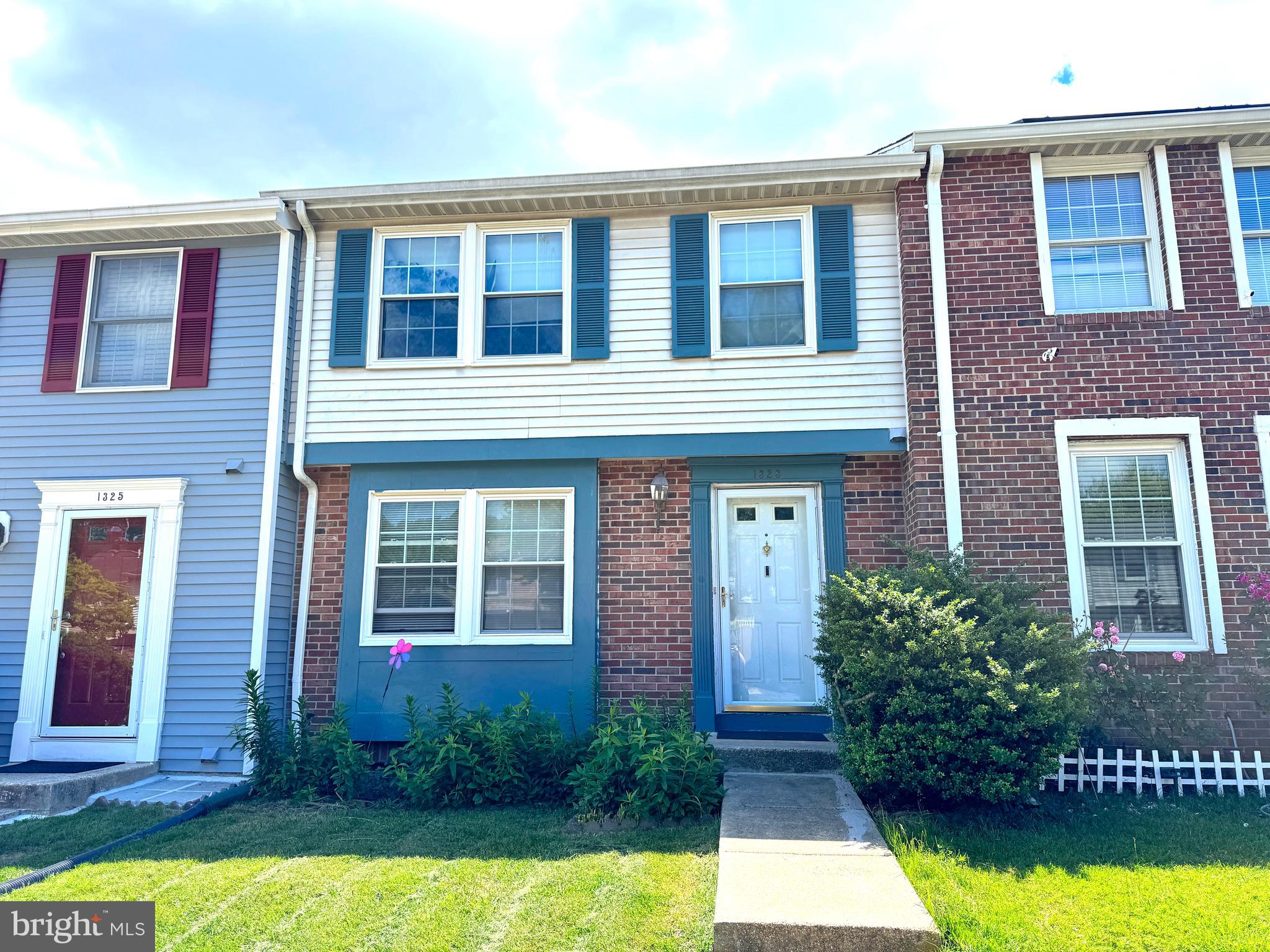 1323 TWIG TERRACE