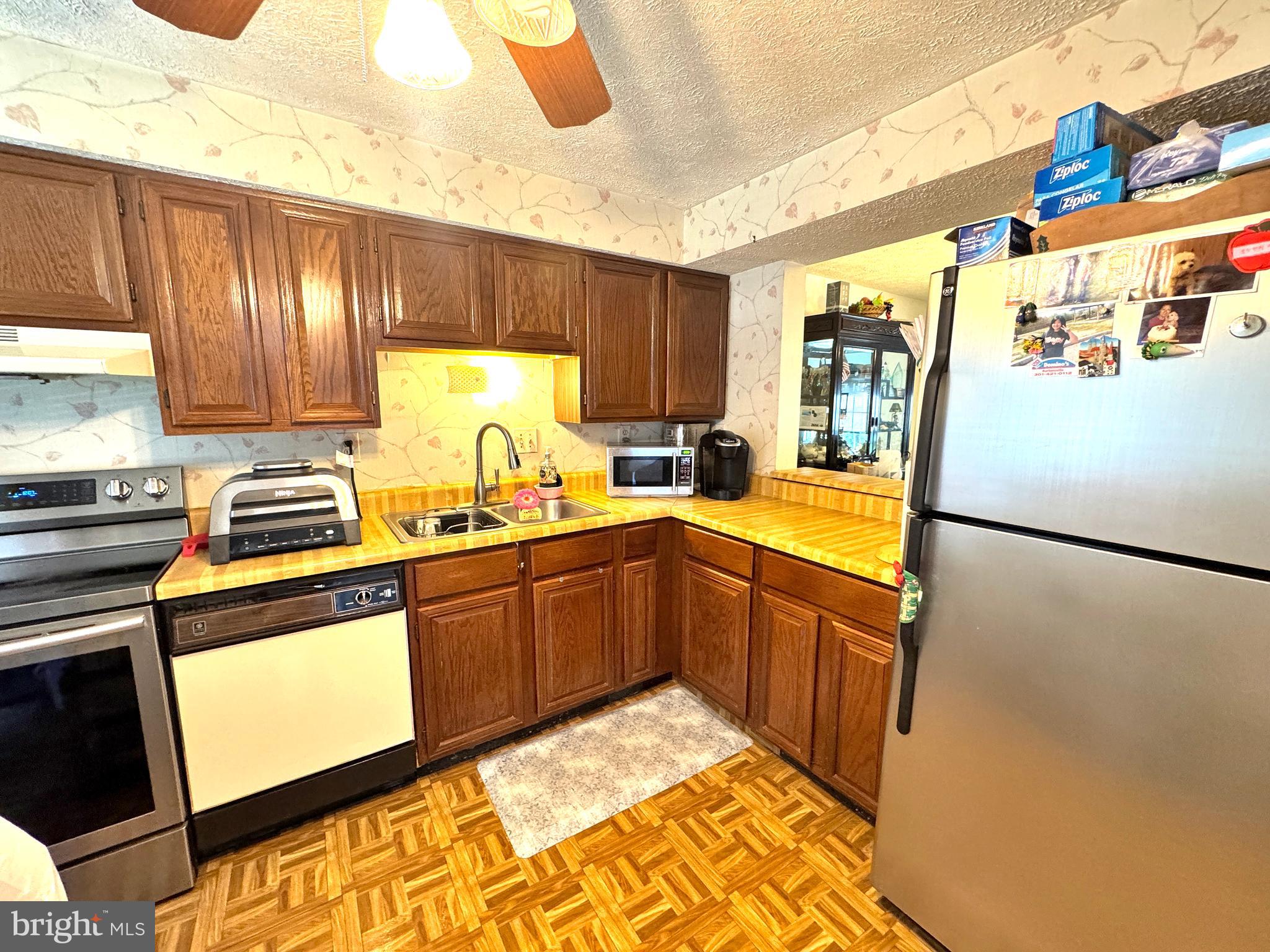 1323 TWIG TERRACE