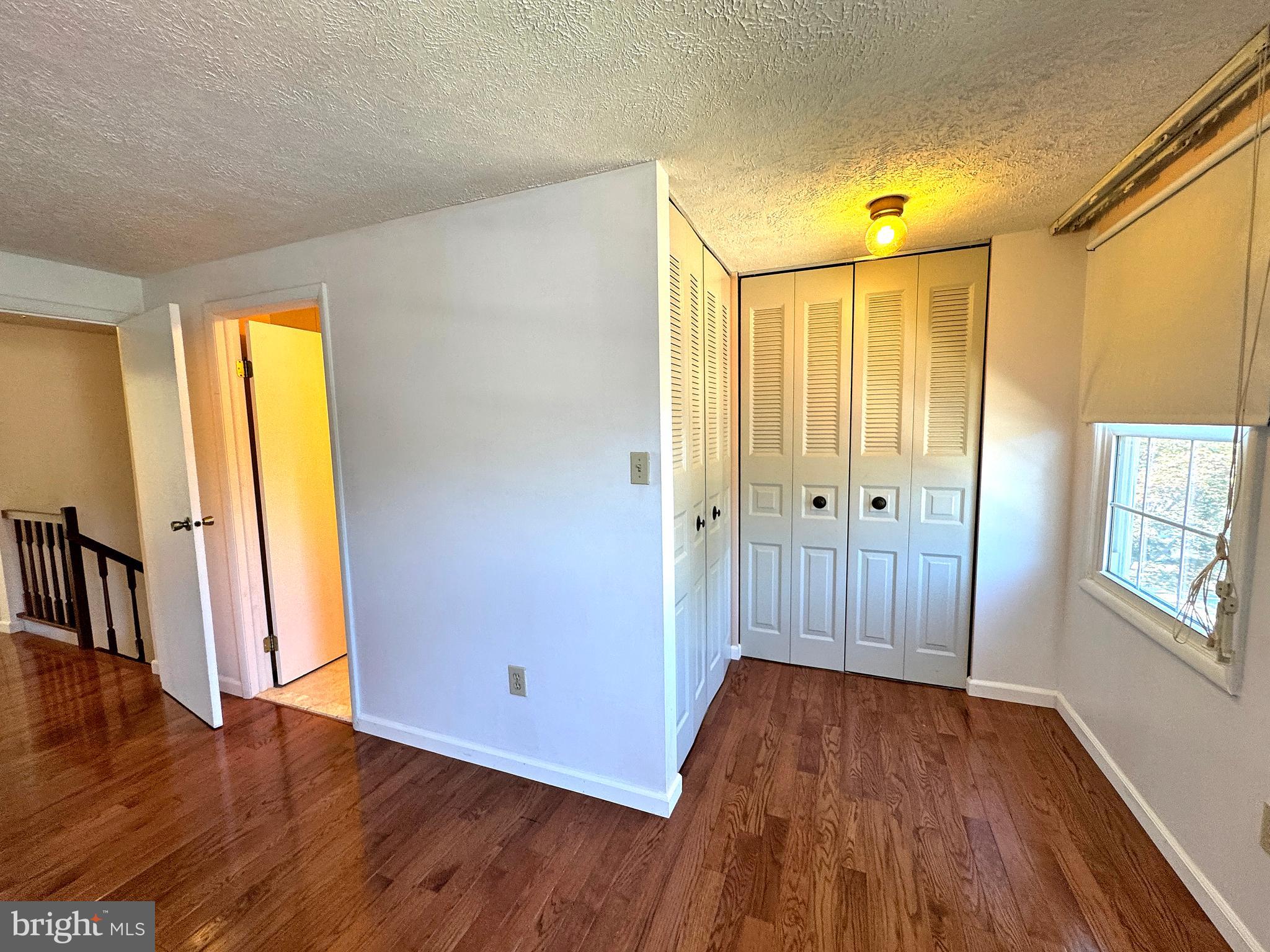 OAK SPRINGS - Residential