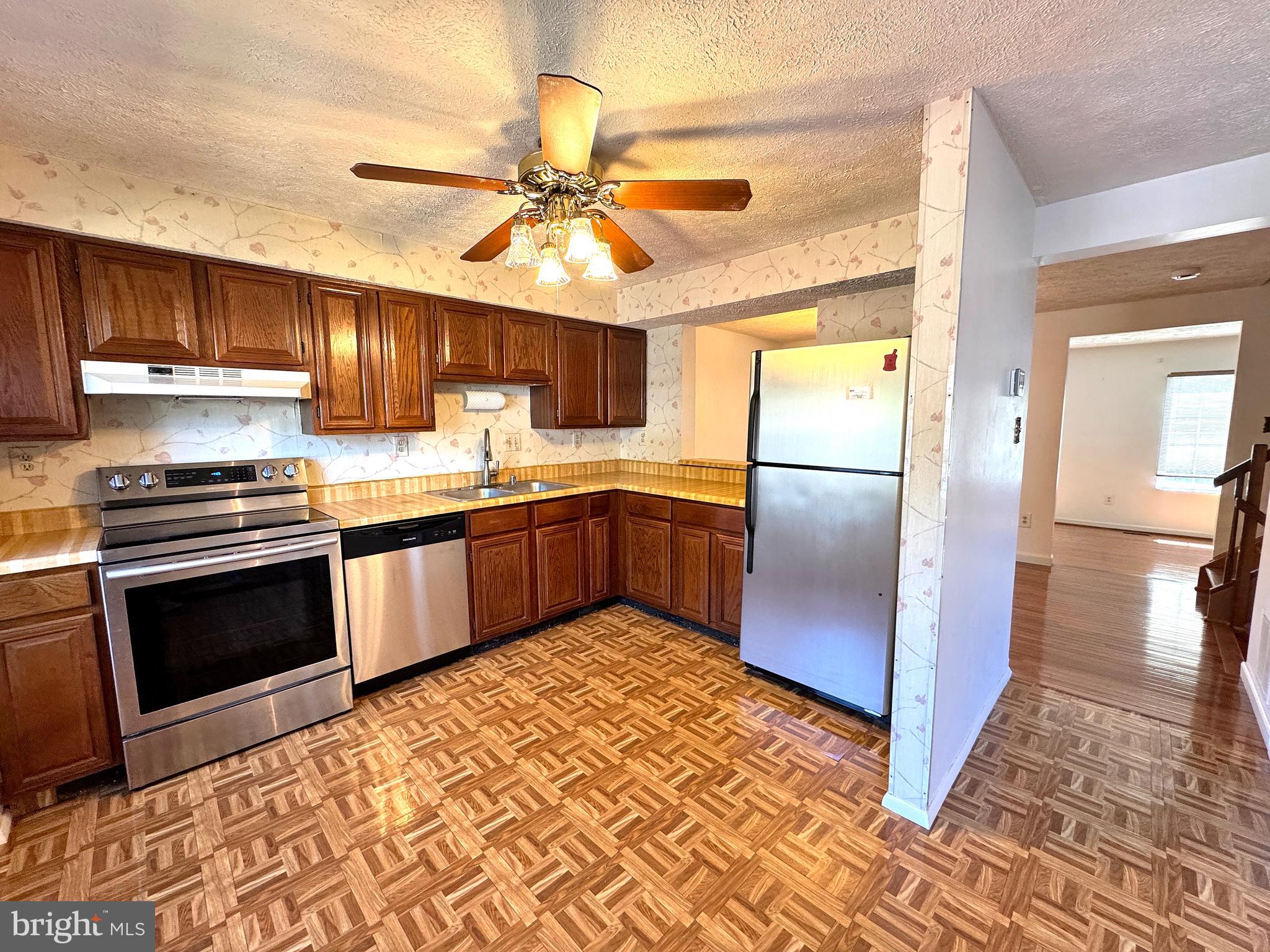 1323 TWIG TERRACE