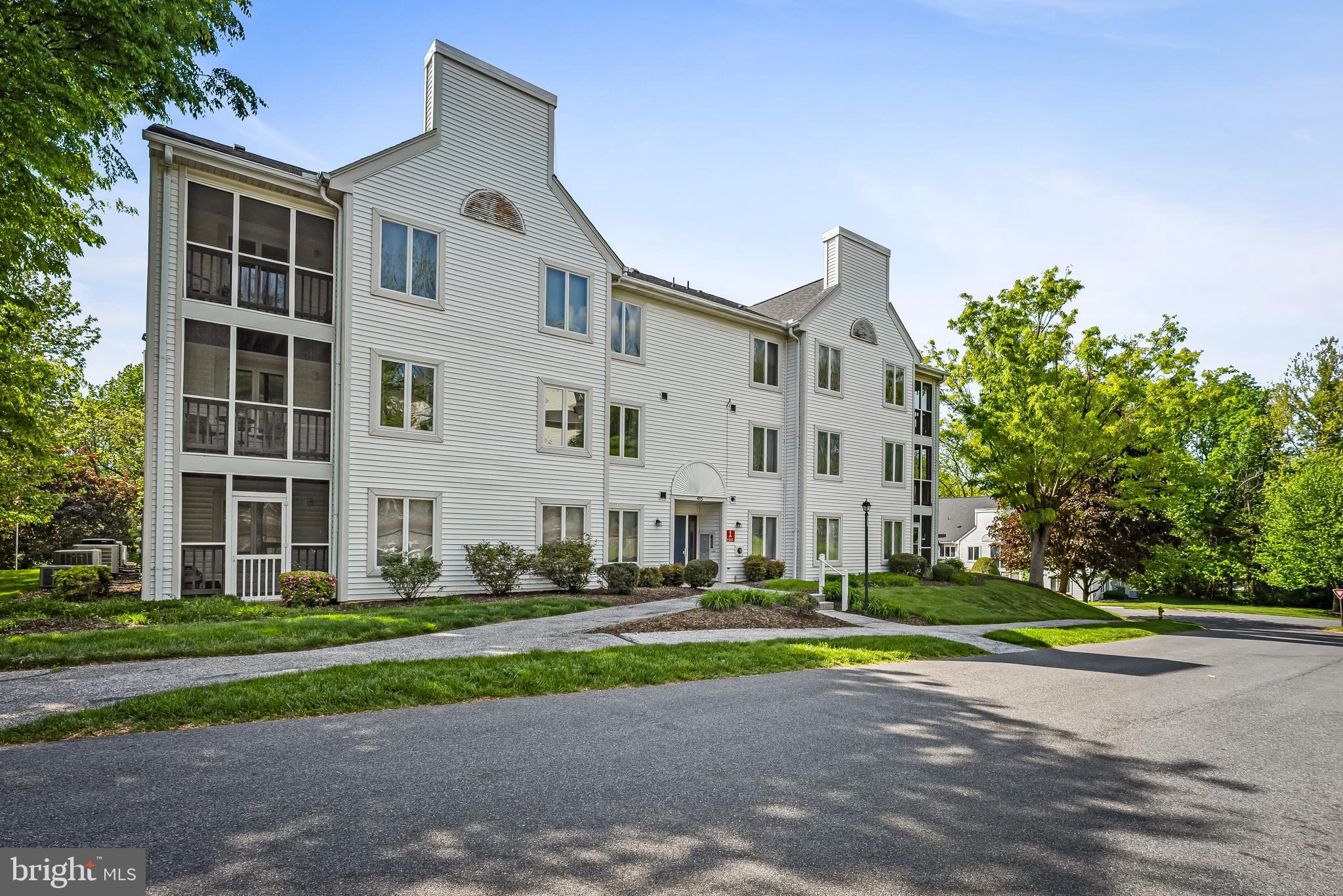 PARRS RIDGE - Residential