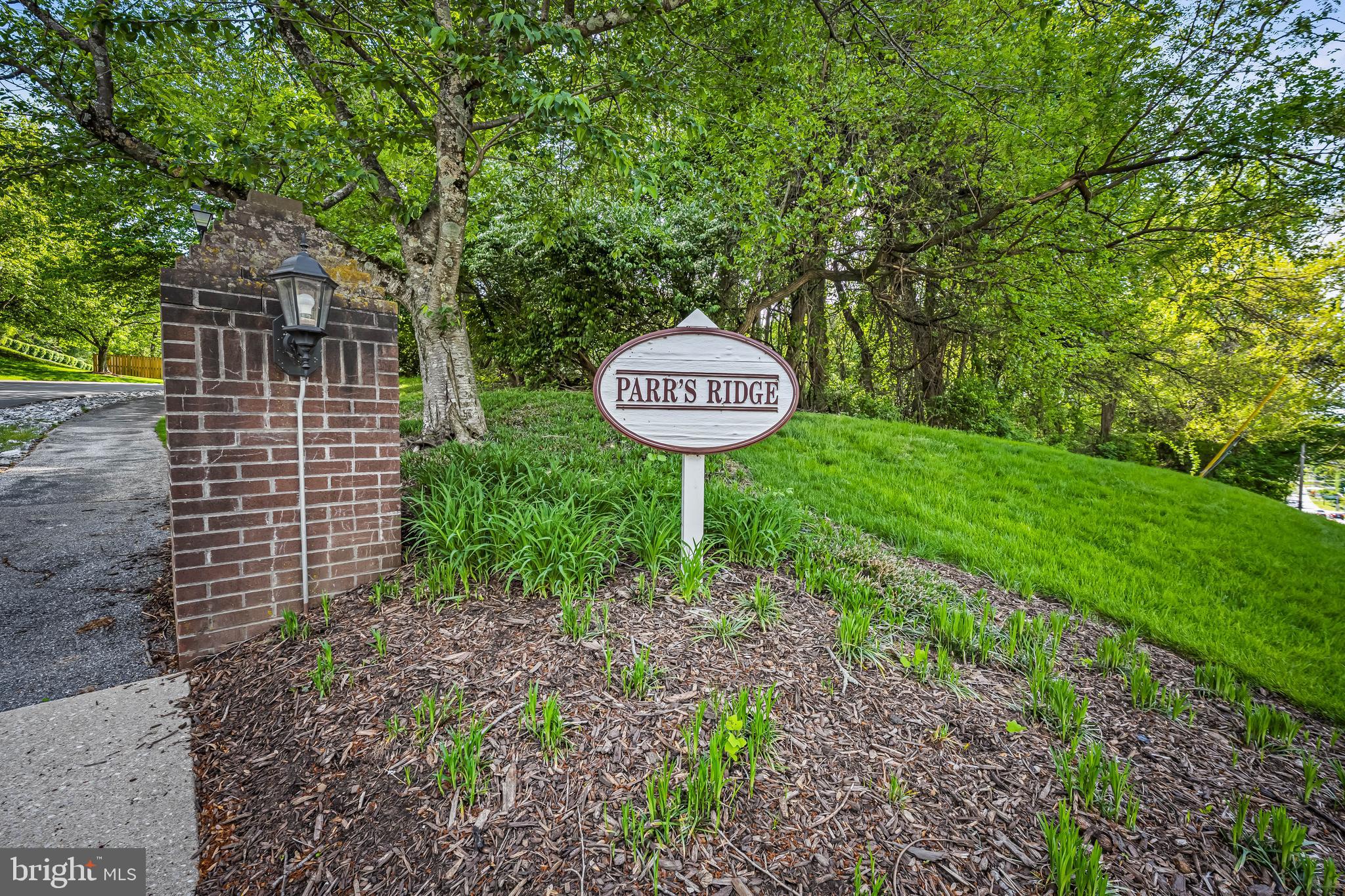 PARRS RIDGE - Residential