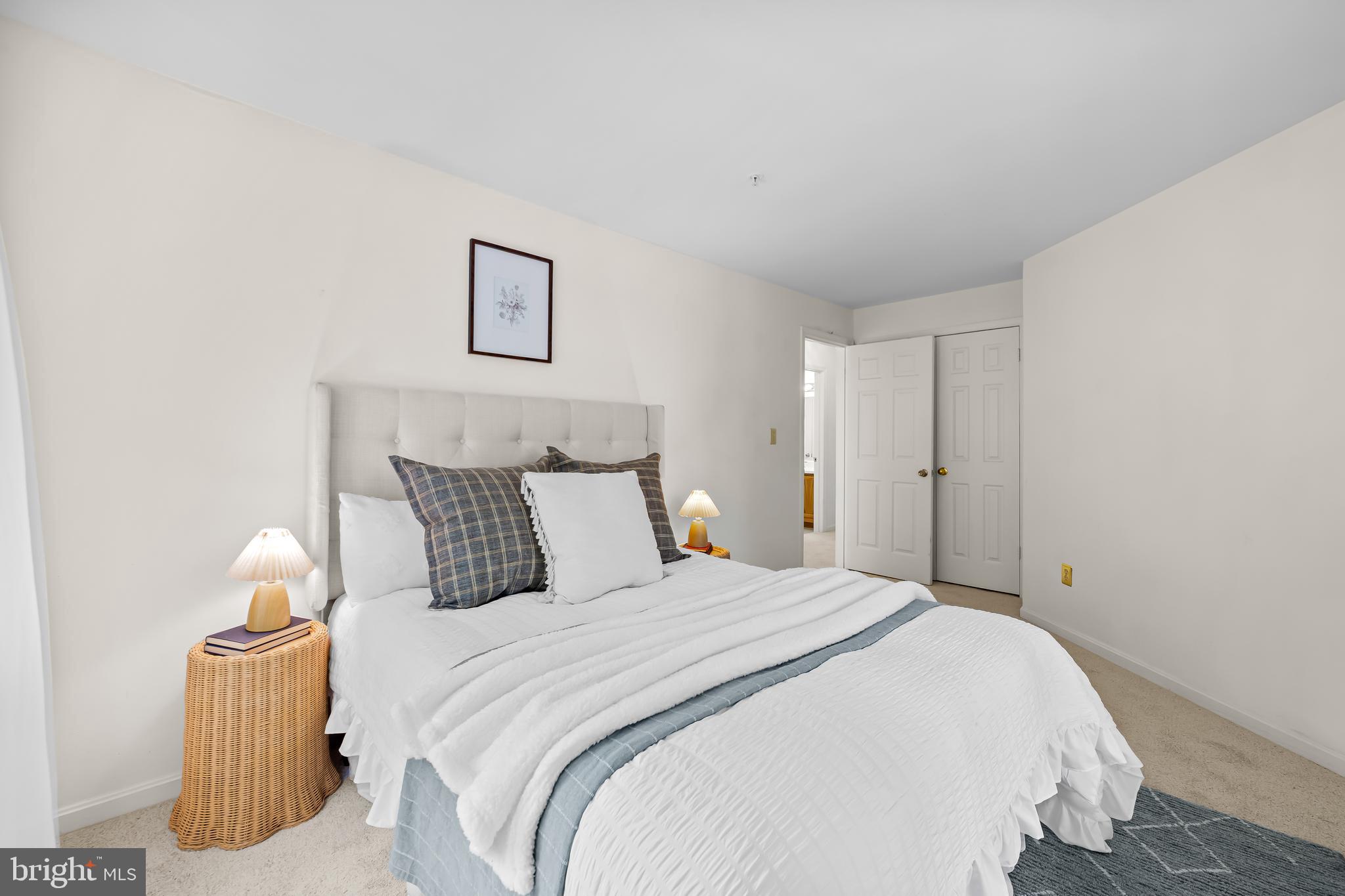 PARRS RIDGE - Residential