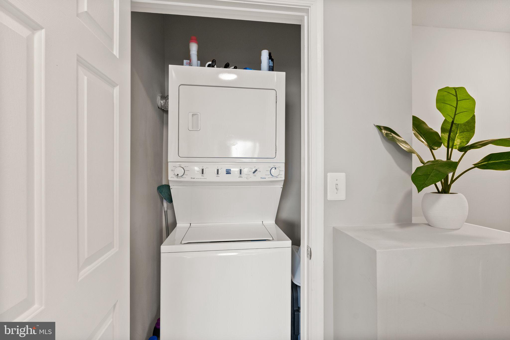 STONEGATE AT FAIRCREST - Residential