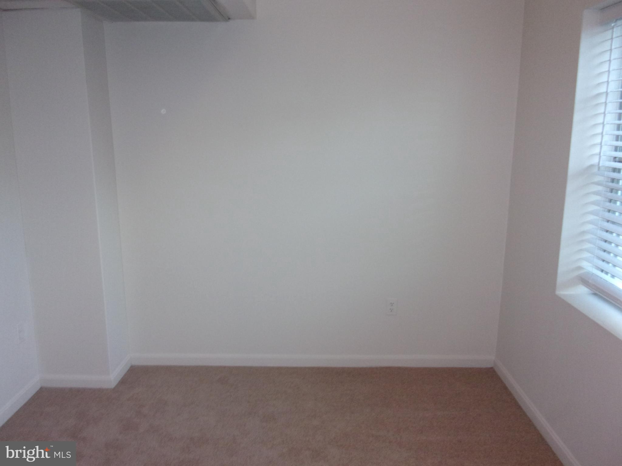 COLONIAL VILLAGE - Residential Lease