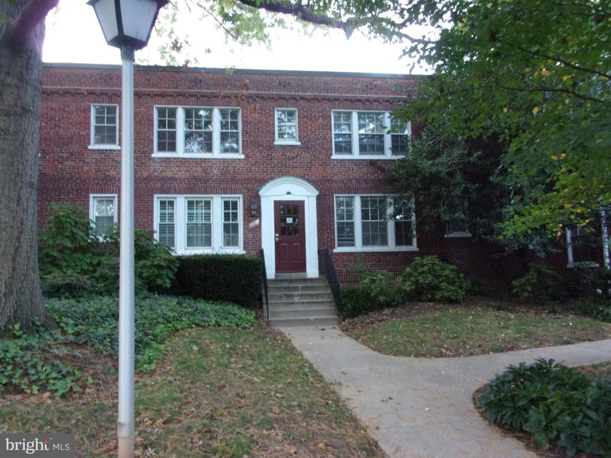 Come see this stunning 2 bedroom located in Colonial Village that has great natural lighting.   Well kept, updated kitchen and bathroom, and newer carpet through out.  Bright and open with plenty of sunlight.  You are close to restaurants, grocery stores, and gyms.  Located less than a mile from the nearest metro, you are never far from everything.  Priced to move, so hurry, this one will not last long.