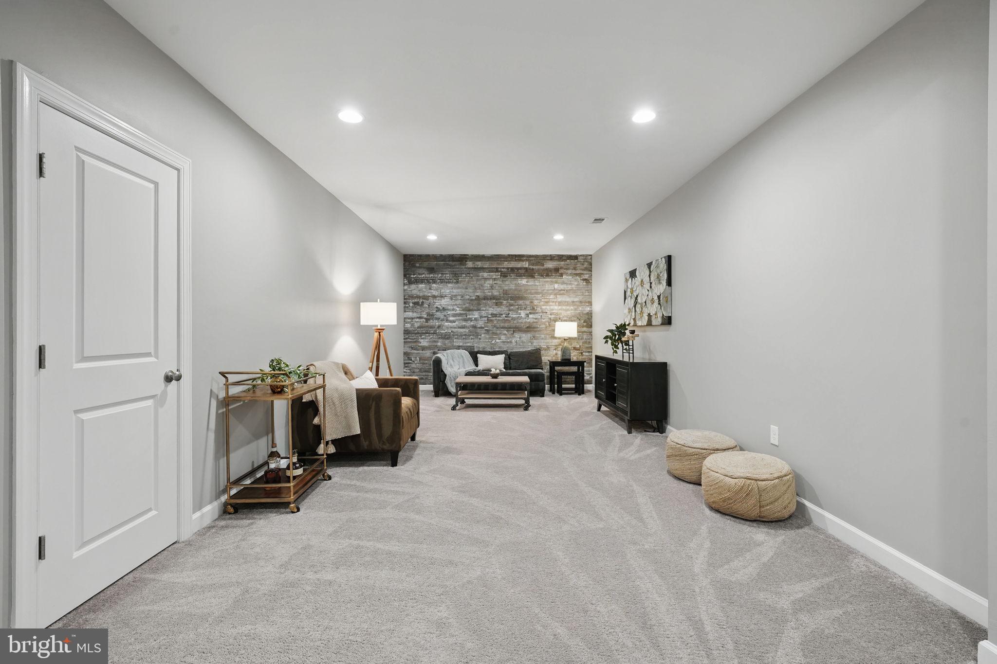 GROVE AT WILLOWSFORD - Residential