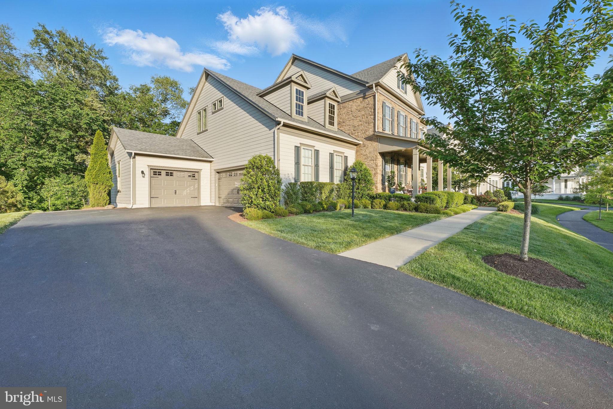 41223 CHATHAM GREEN CIRCLE
