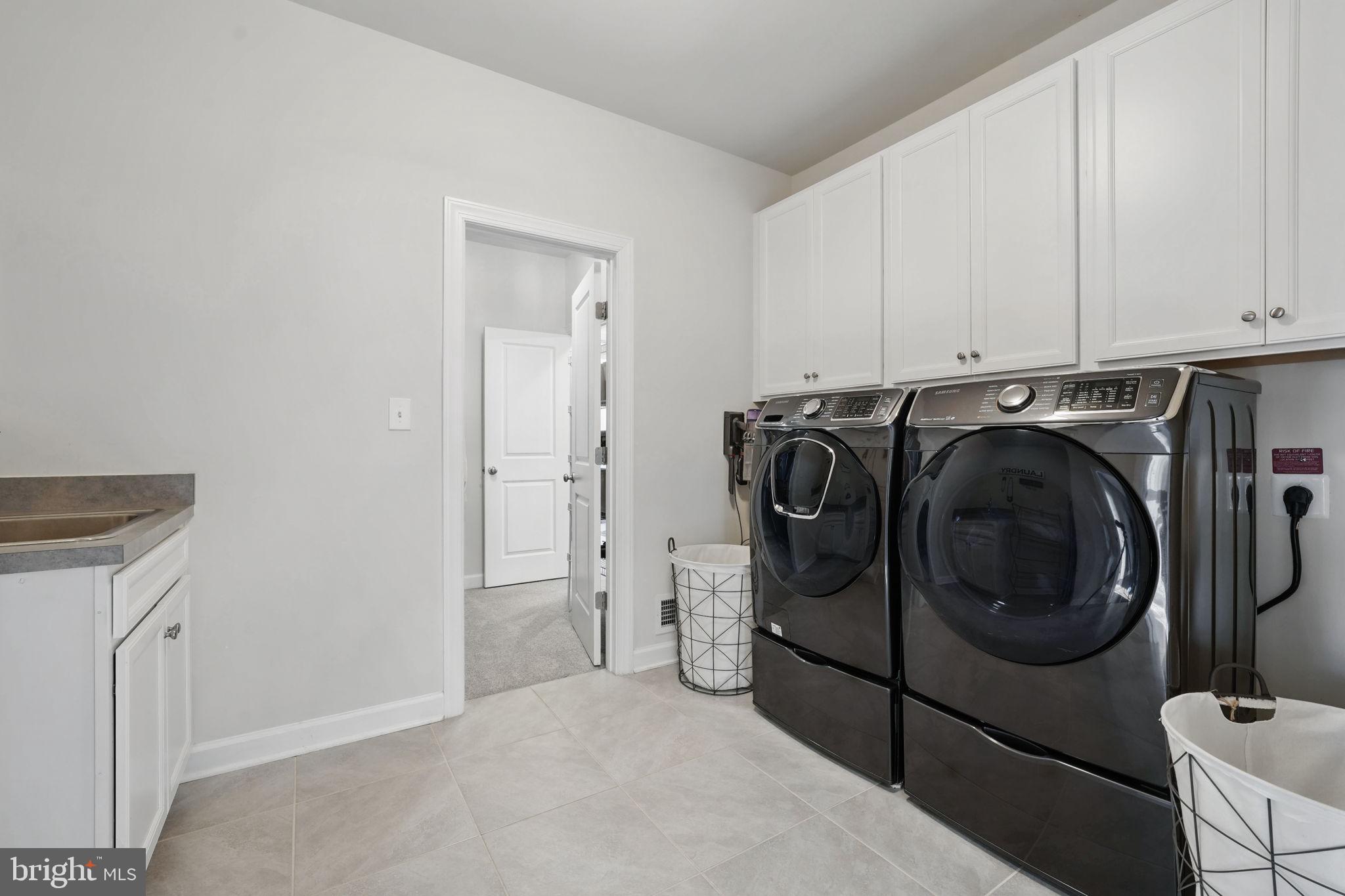 GROVE AT WILLOWSFORD - Residential