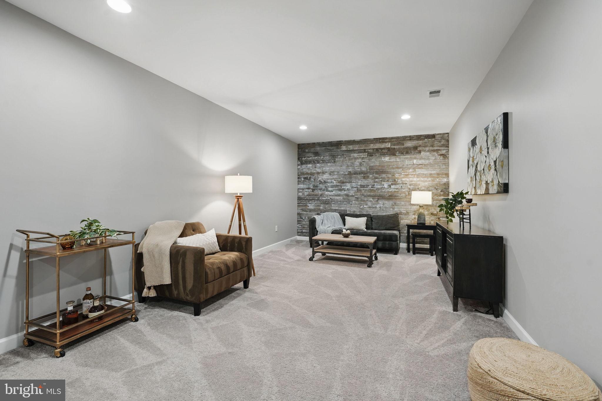 GROVE AT WILLOWSFORD - Residential