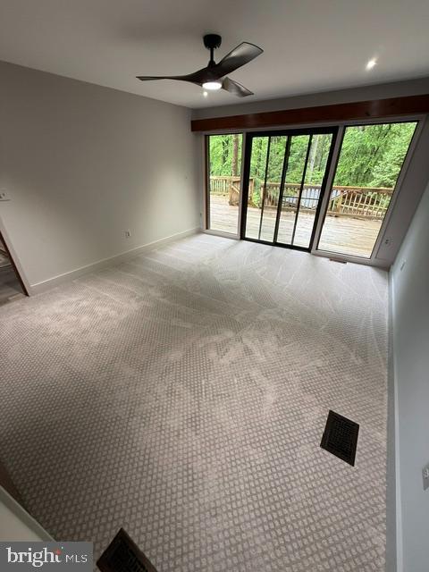 OCCOQUAN OAKS - Residential