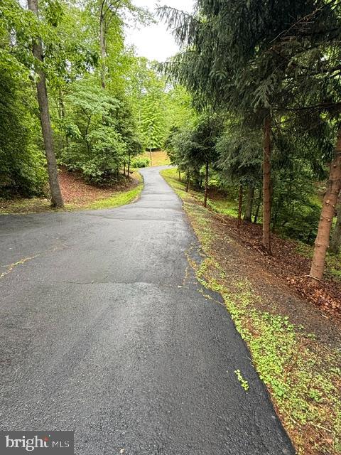 OCCOQUAN OAKS - Residential