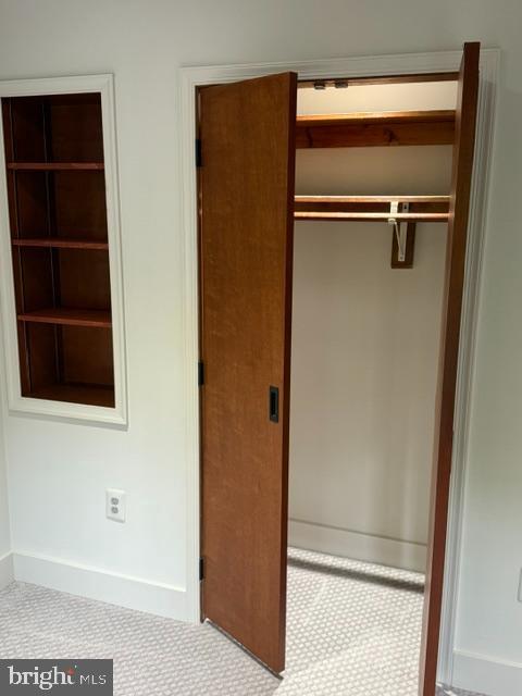 OCCOQUAN OAKS - Residential