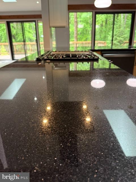 OCCOQUAN OAKS - Residential