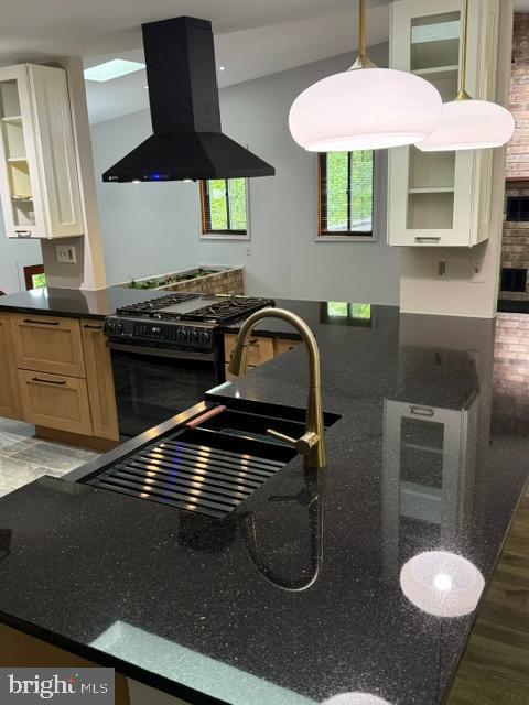 OCCOQUAN OAKS - Residential