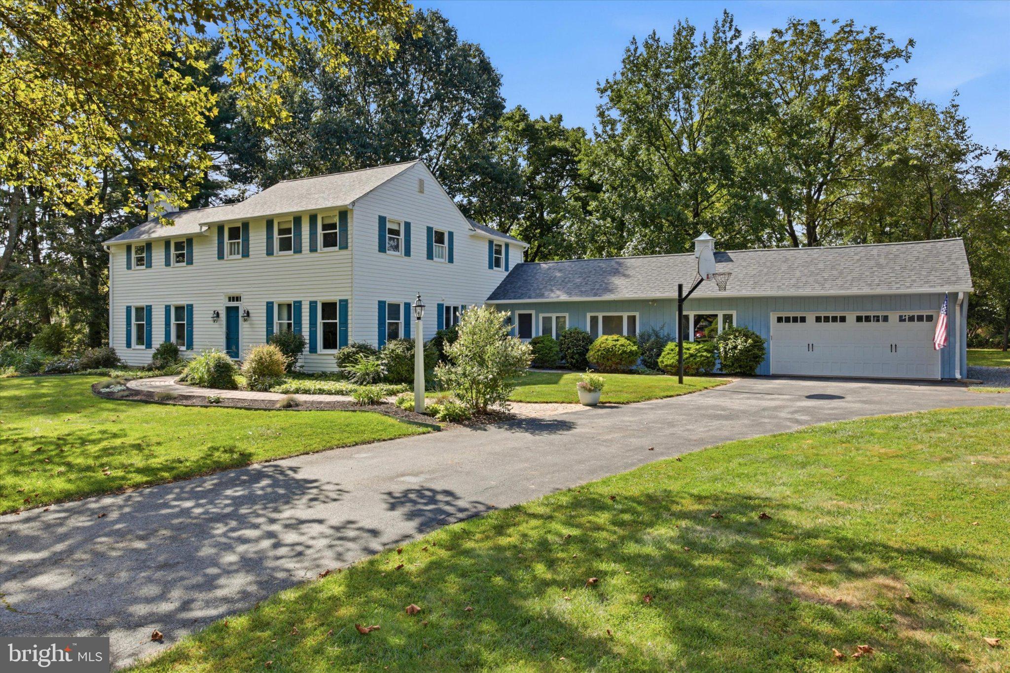 4 GINGERWOOD ROAD