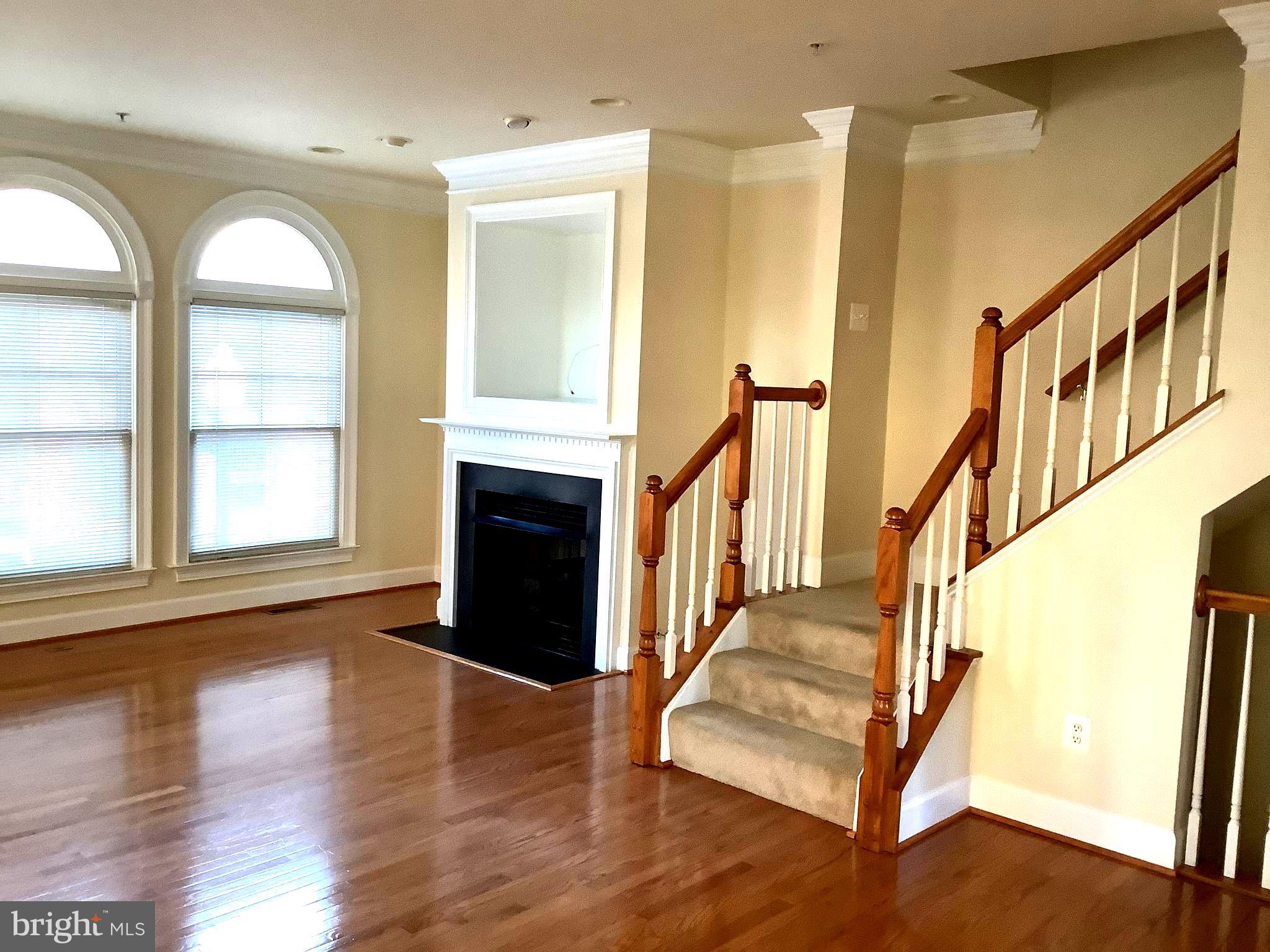 CARLYLE - Residential Lease