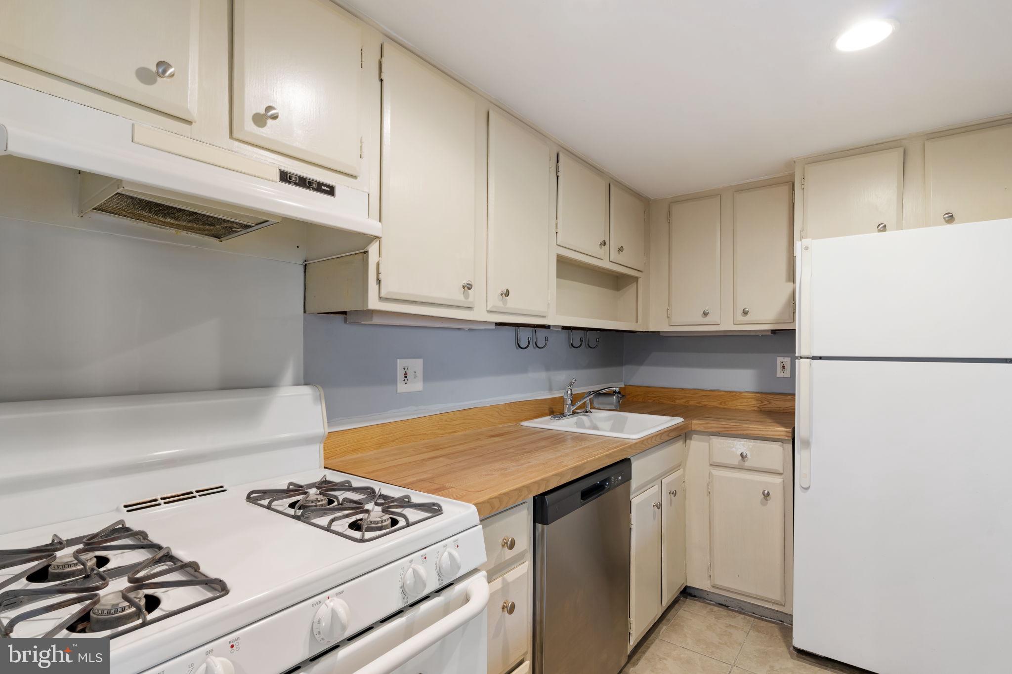 482 OLD FORGE CROSSING 482