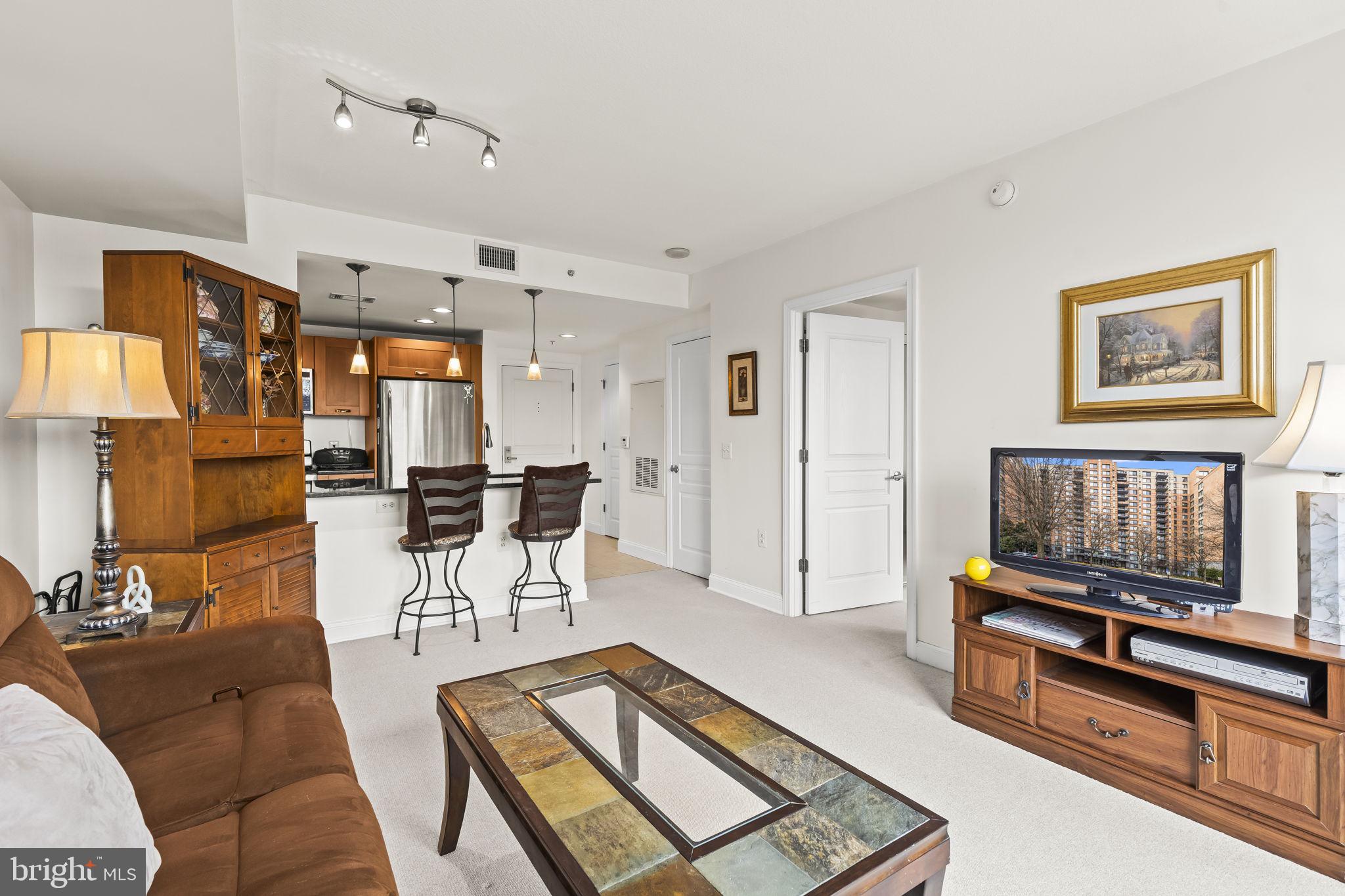 2451 MIDTOWN AVENUE 1413