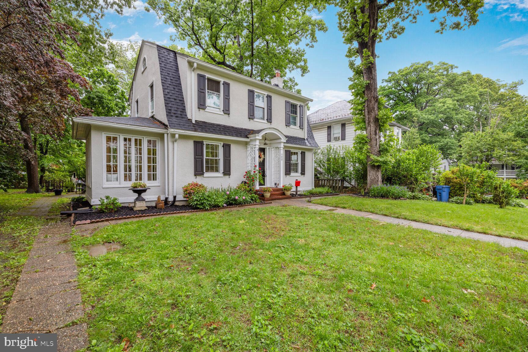 HUNTING RIDGE HISTORIC DISTRICT - Residential