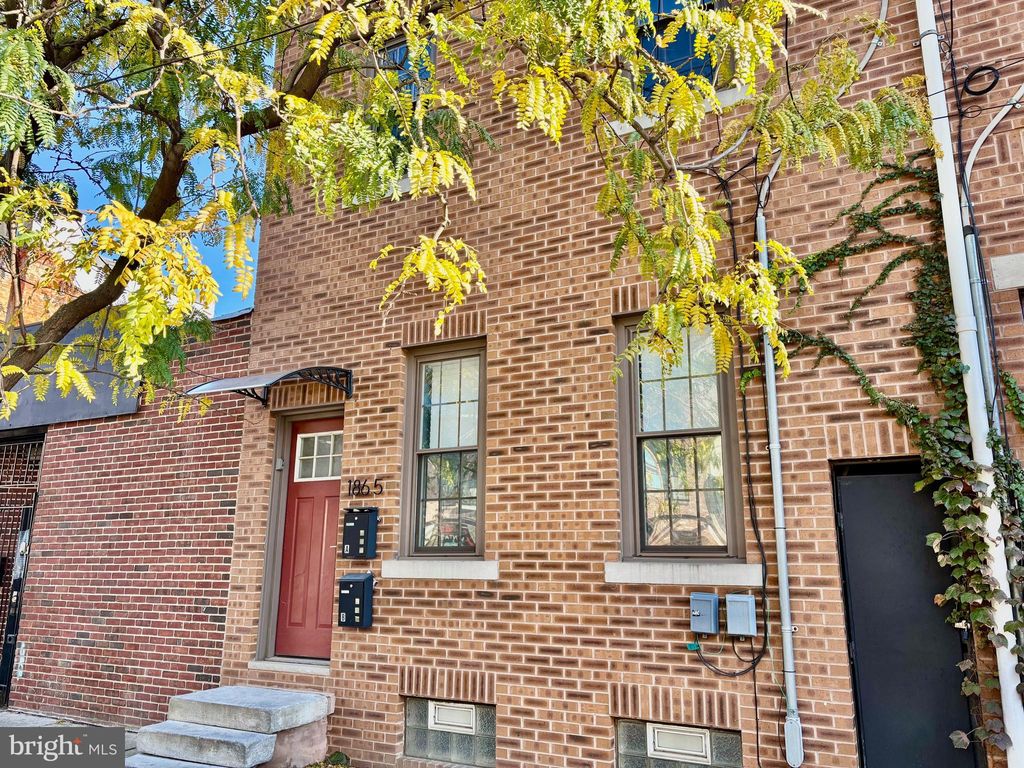 Photo of 1865 Frankford Avenue #B, PHILADELPHIA, PA 19125 (MLS # PAPH2519718)