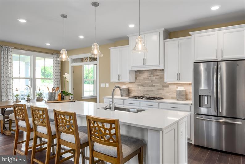 GREYSTONE - Residential