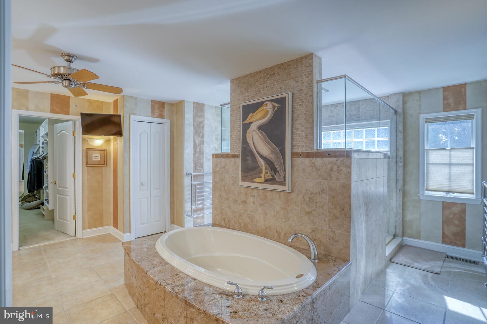 WOLFE POINTE - Residential