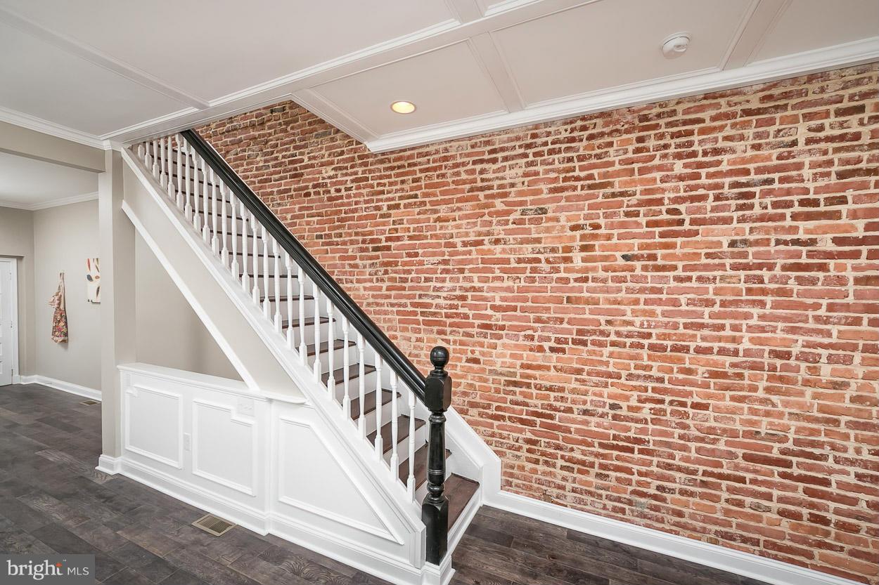 HIGHLANDTOWN - Residential