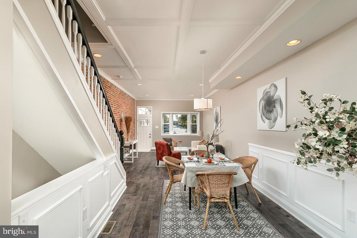 HIGHLANDTOWN - Residential