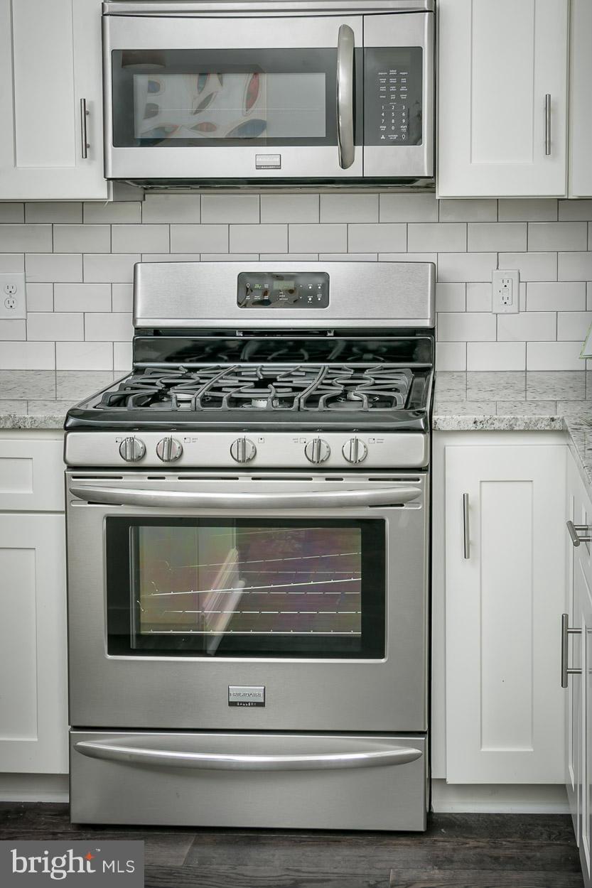 HIGHLANDTOWN - Residential