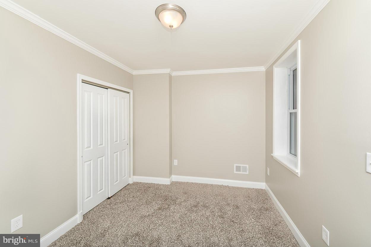 HIGHLANDTOWN - Residential