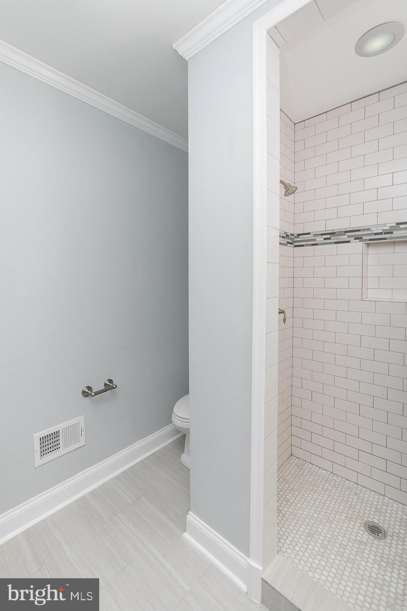 HIGHLANDTOWN - Residential