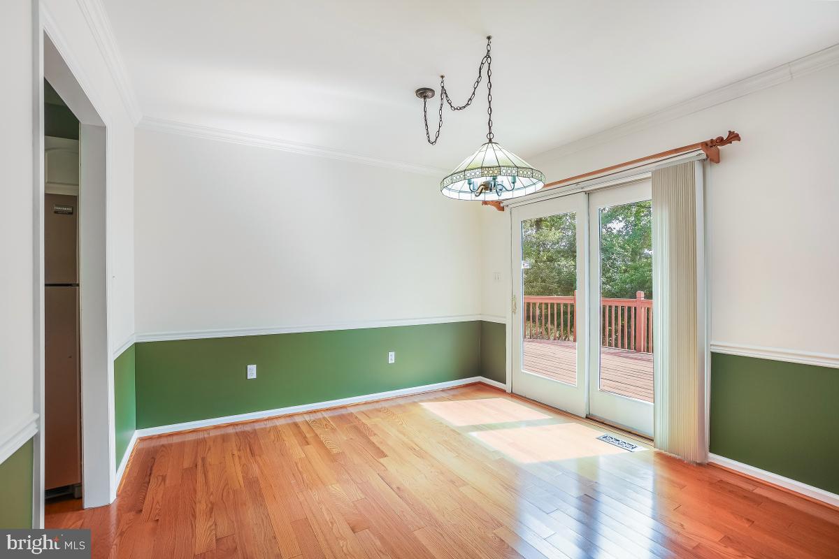 WALKER HILL - Residential