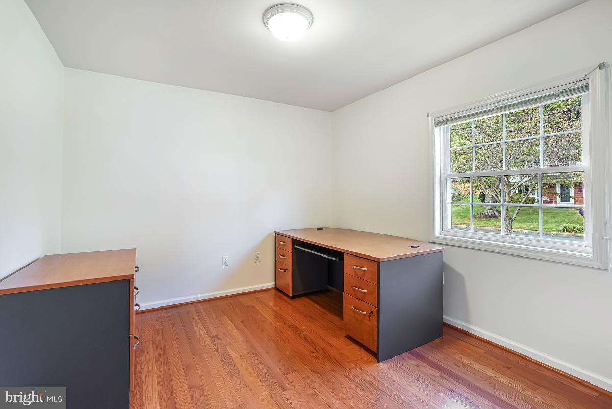 WALKER HILL - Residential