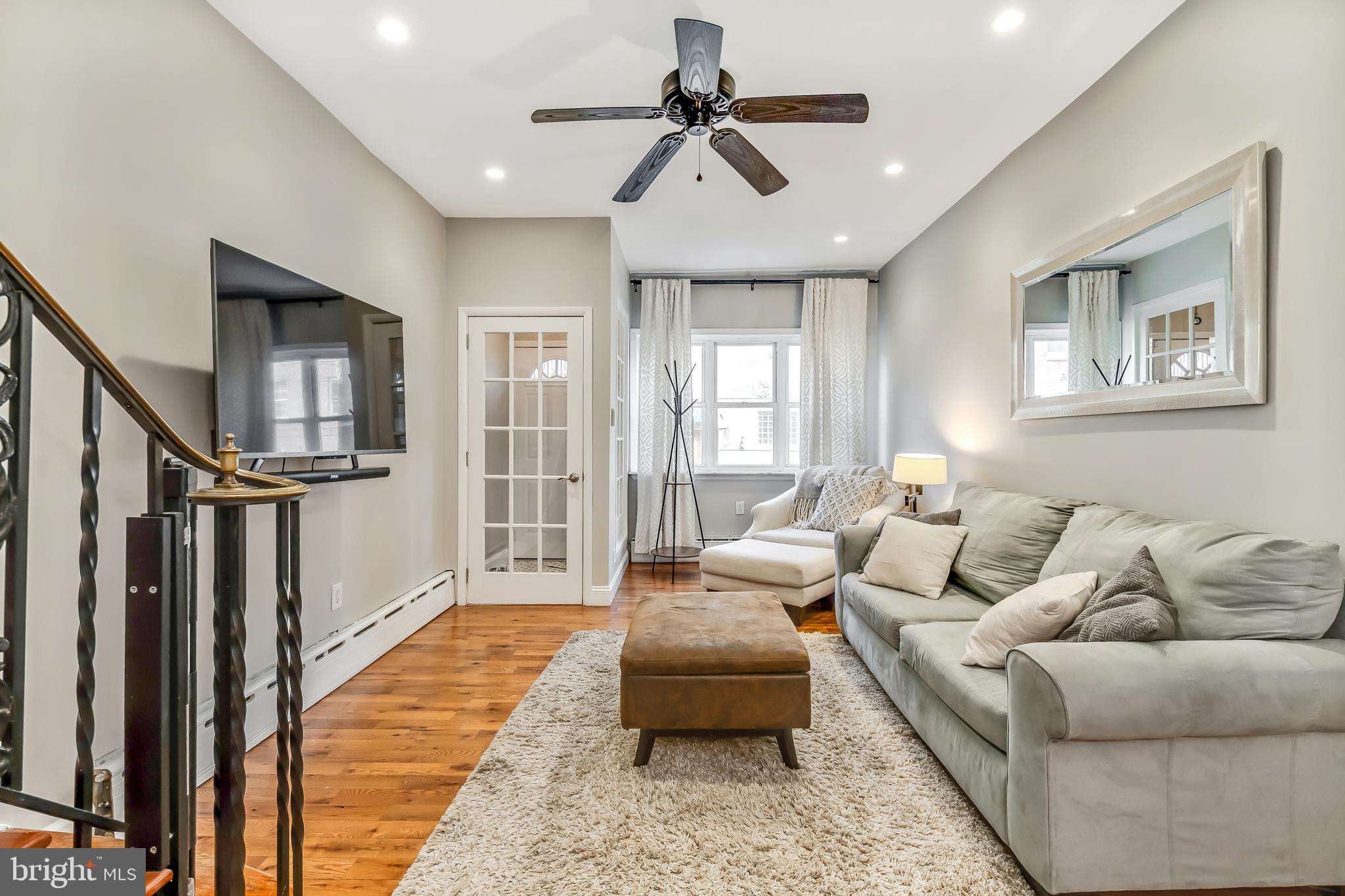 PASSYUNK SQUARE - Residential