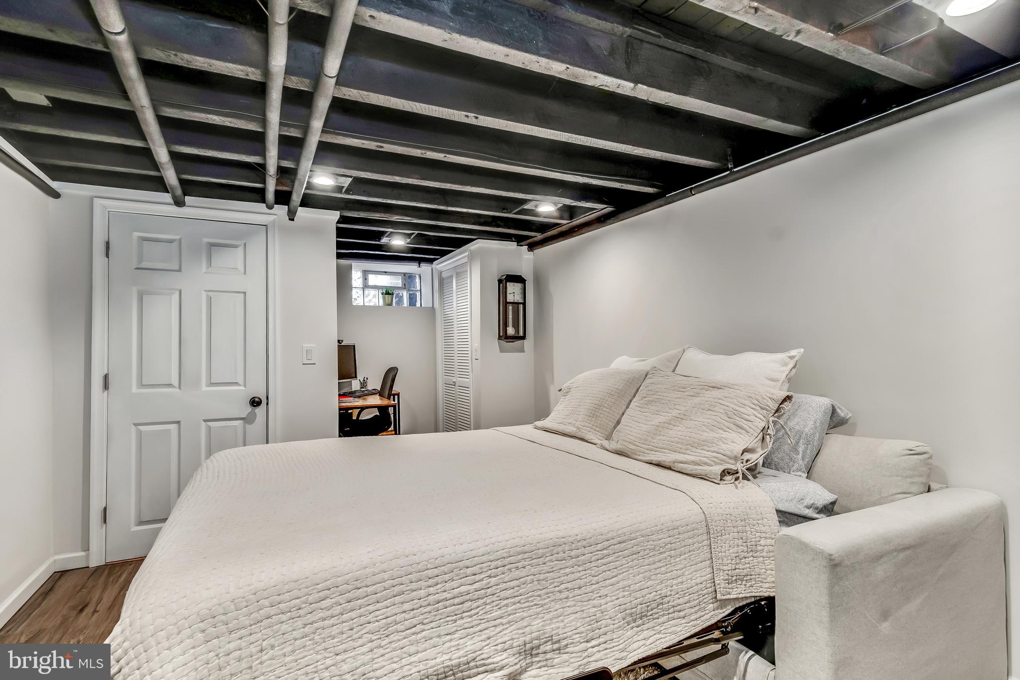 PASSYUNK SQUARE - Residential